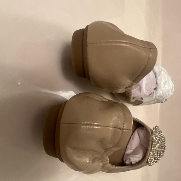 Tahari Women's Beige Embellished Valerie  Flats - Picture 5 of 6